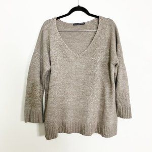 Peruvian connection v-neck sweater size large